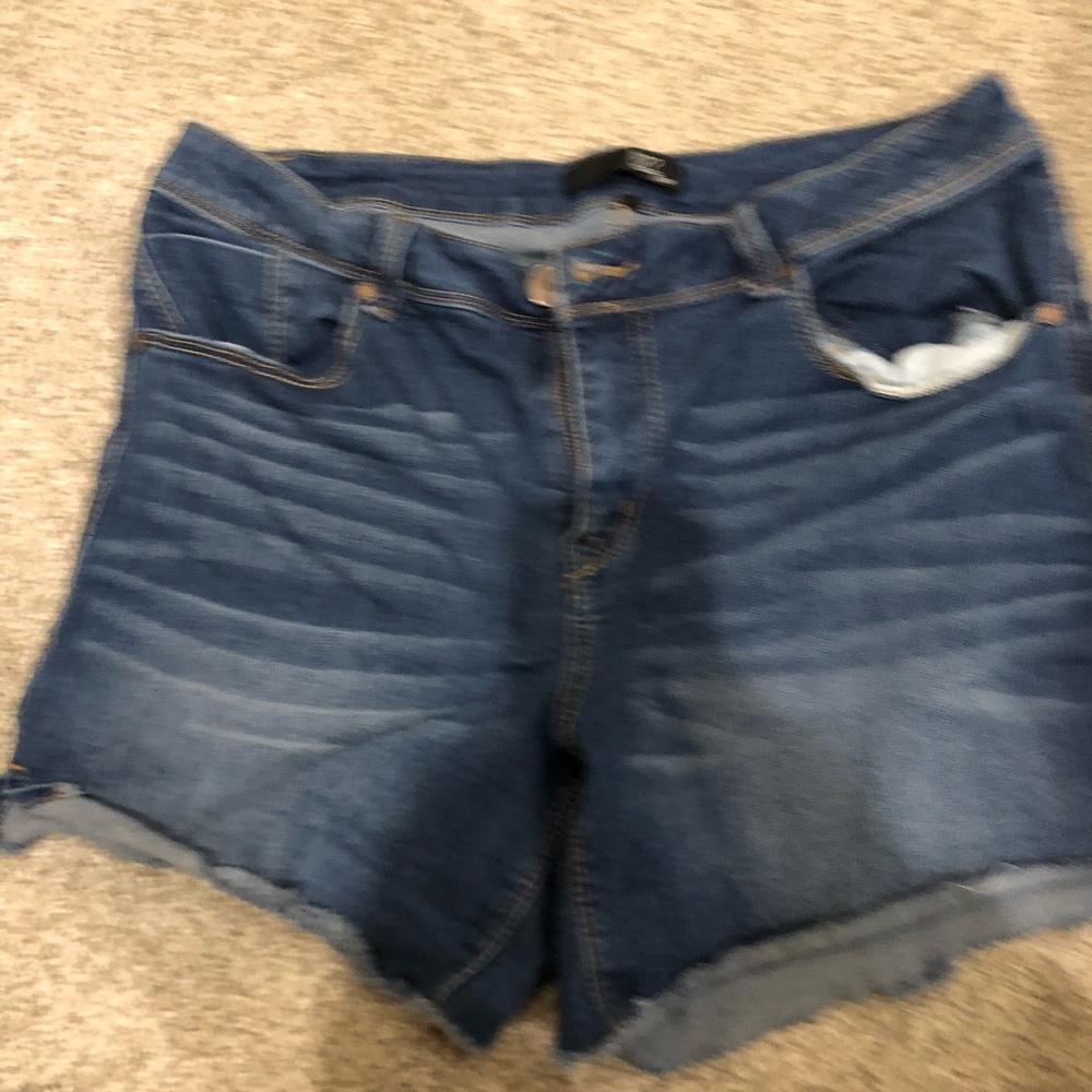 1822 denim shorts